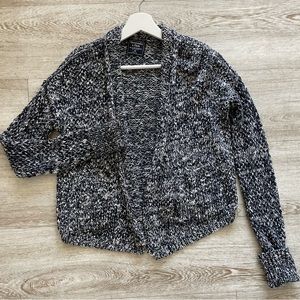 A&F Knit Sweater Cardigan in Dark Navy Blue and White